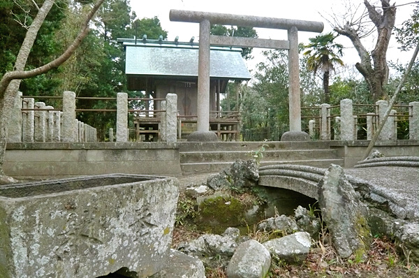 （9）金比羅神社手洗石